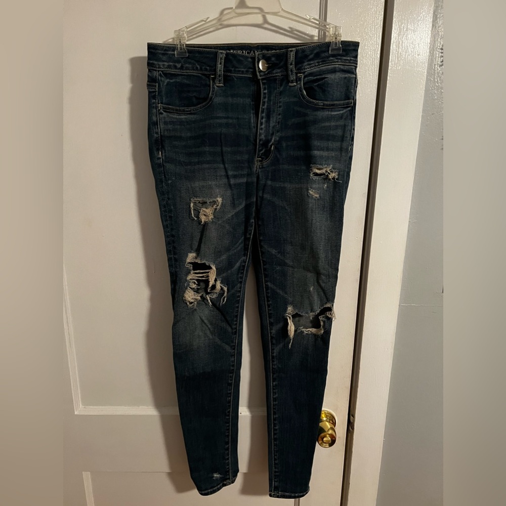High-Rise American Eagle Ripped super stretch